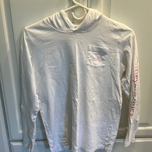 Vineyard Vines, white and pink,long sleeve t-shirt hoodie, size XL